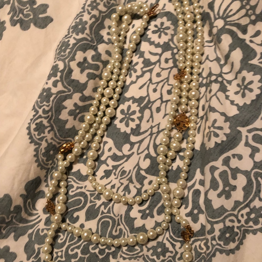 Tory Burch Evie Pearl Necklace